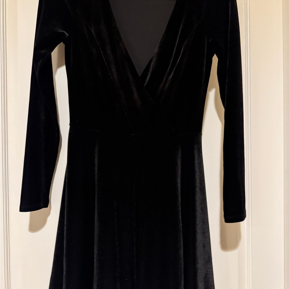 Elegant Black Velvet Dress